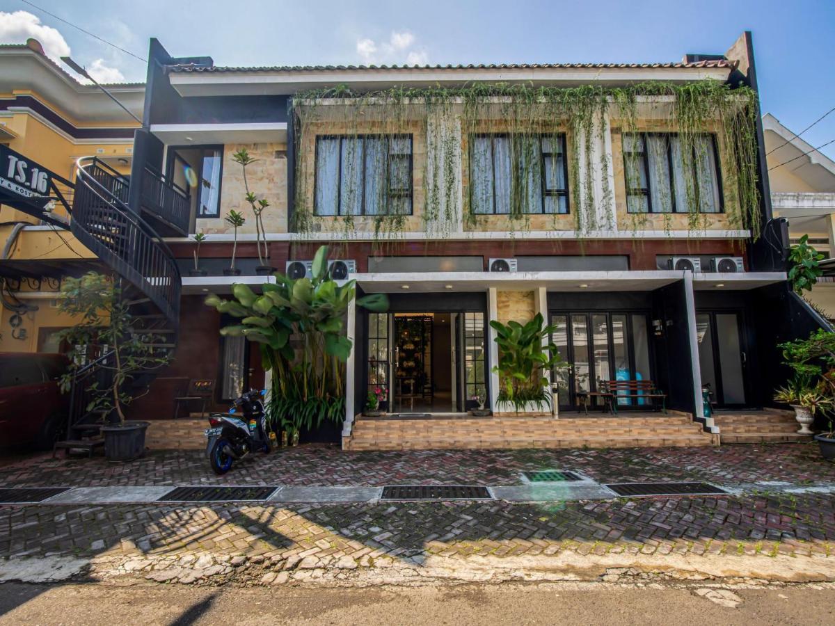 Casa Ts 16 Hotel Маланг Екстериор снимка